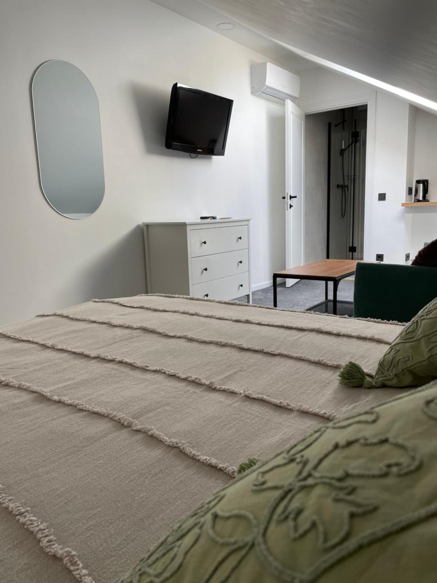 Izabeles Apartamentai Паланга Екстериор снимка