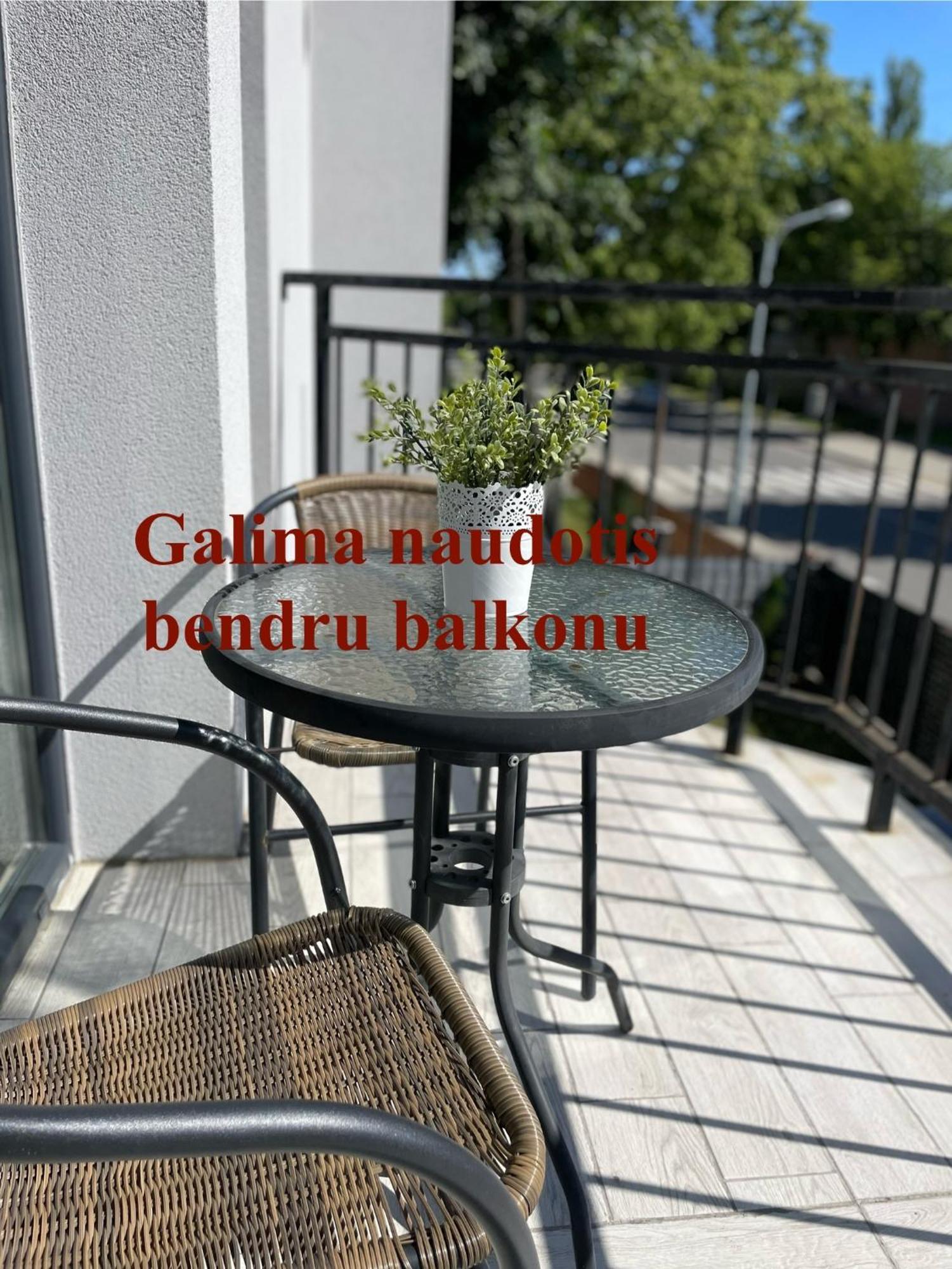 Izabeles Apartamentai Паланга Екстериор снимка