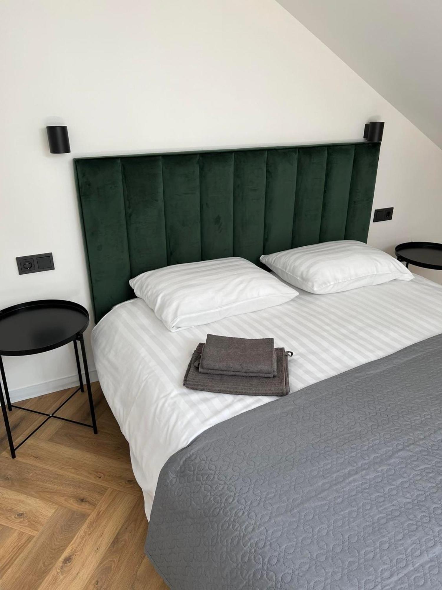 Izabeles Apartamentai Паланга Екстериор снимка