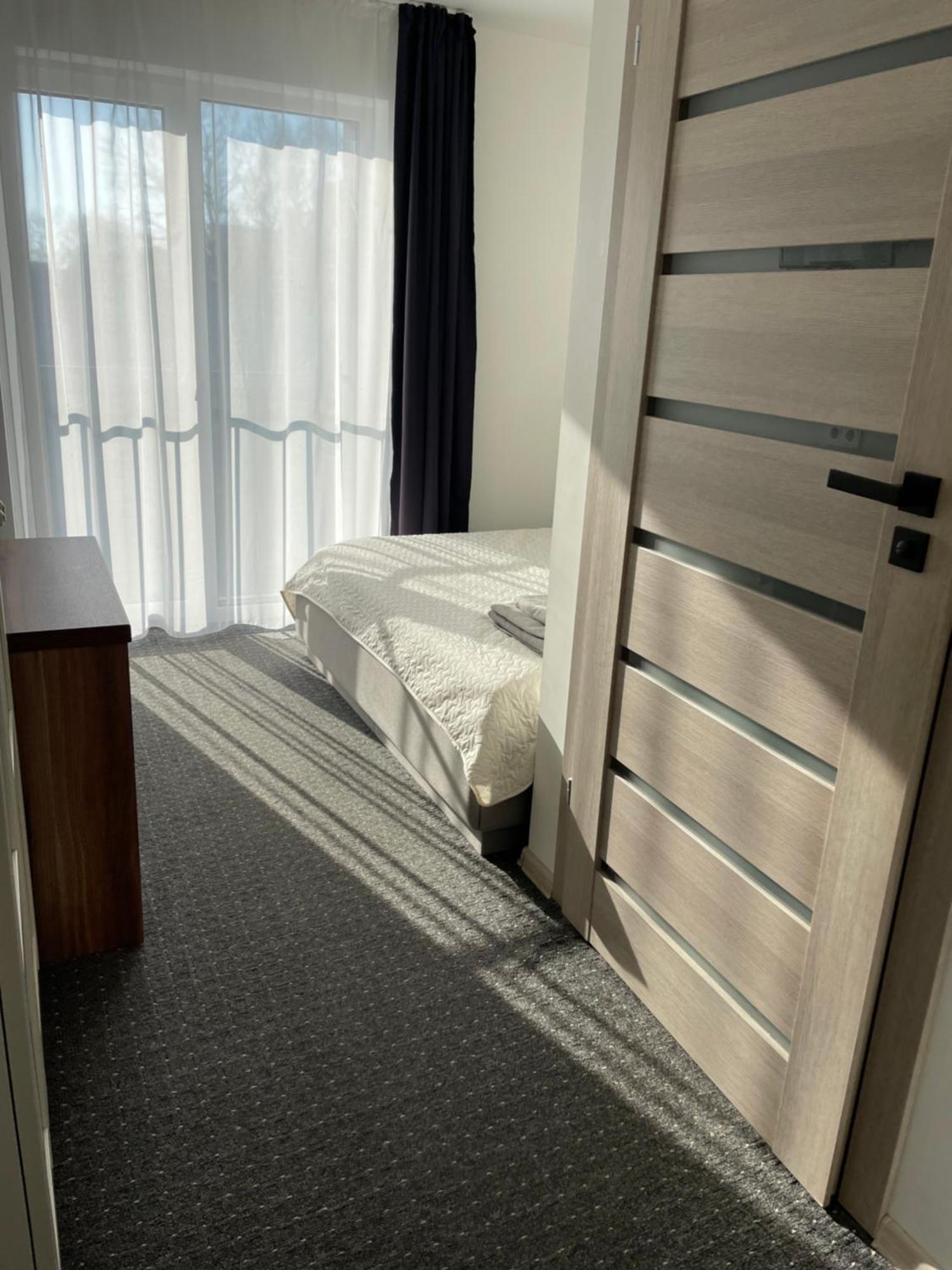 Izabeles Apartamentai Паланга Екстериор снимка